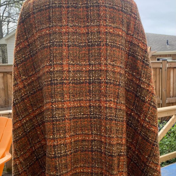 68-(VWC) Vintage. Clothing. Cloak.Rare Find. - Picture 5 of 16